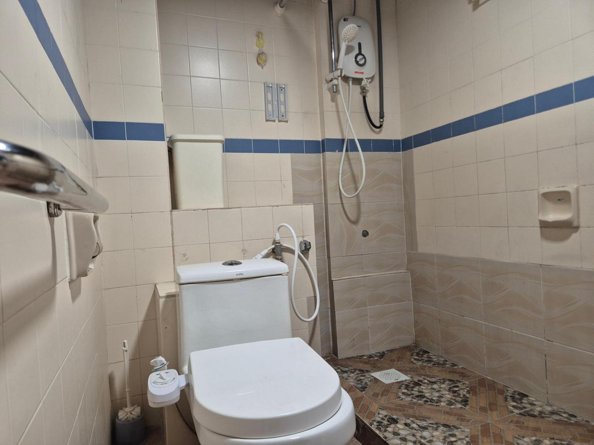 13pax 3r2b, Beachfront Duplex Penthouse, Free Bbq Set, Wifi, 50