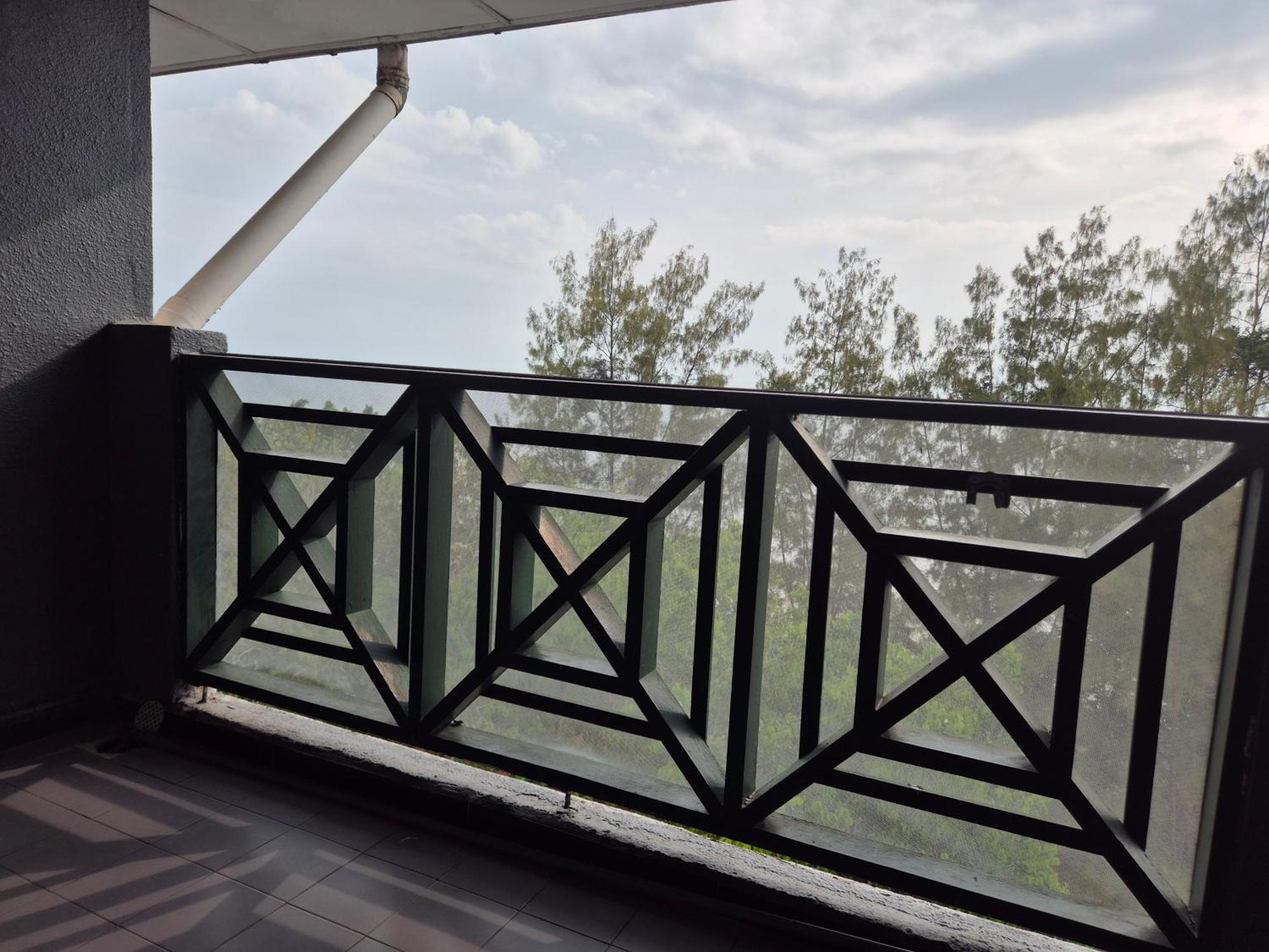 13pax 3r2b, Beachfront Duplex Penthouse, Free Bbq Set, Wifi, 50