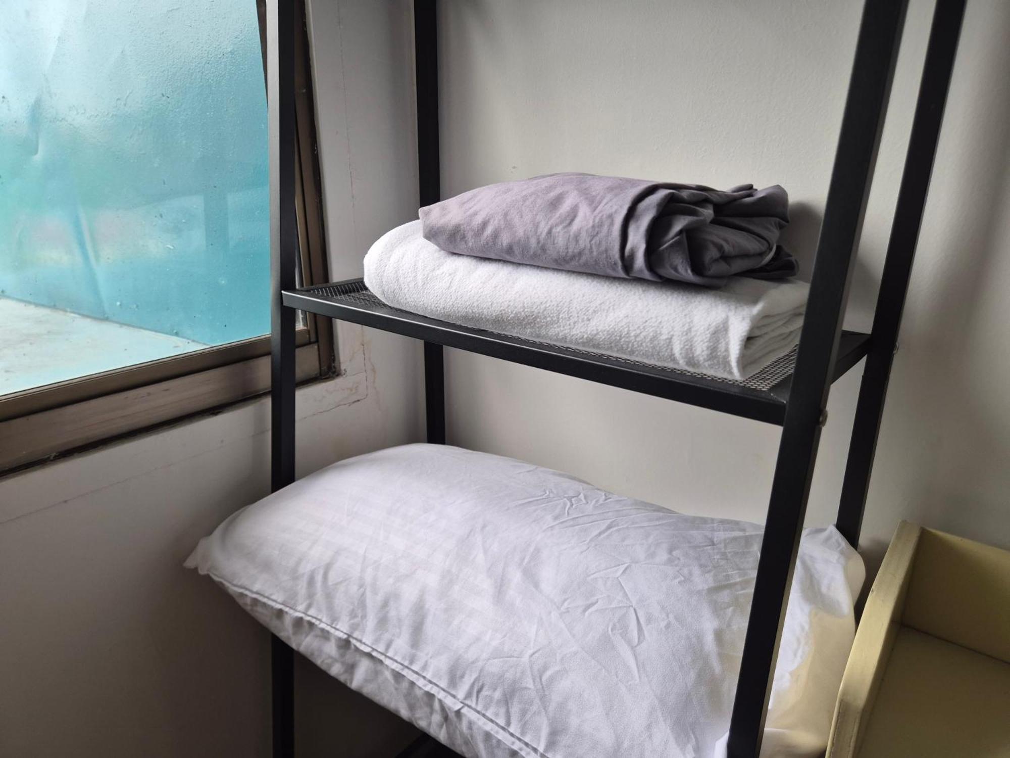 13pax 3r2b, Beachfront Duplex Penthouse, Free Bbq Set, Wifi, 50