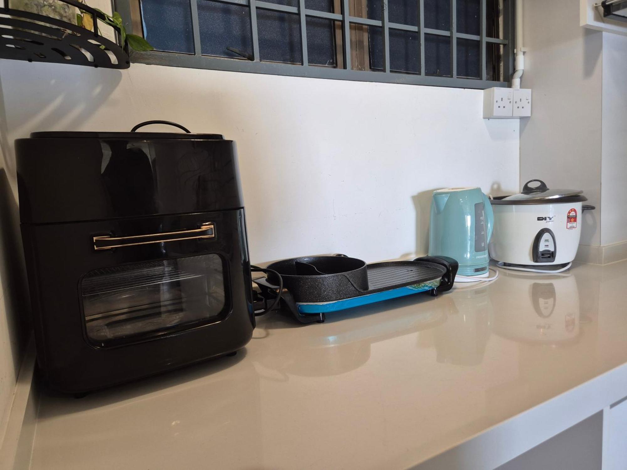 13pax 3r2b, Beachfront Duplex Penthouse, Free Bbq Set, Wifi, 50